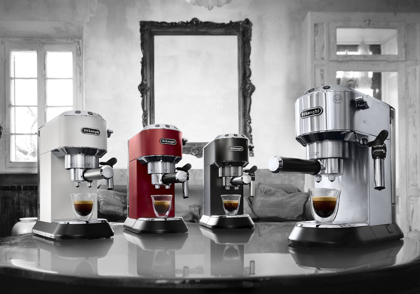 Delonghi - Dedica Style - Matt Black - EC685.BK